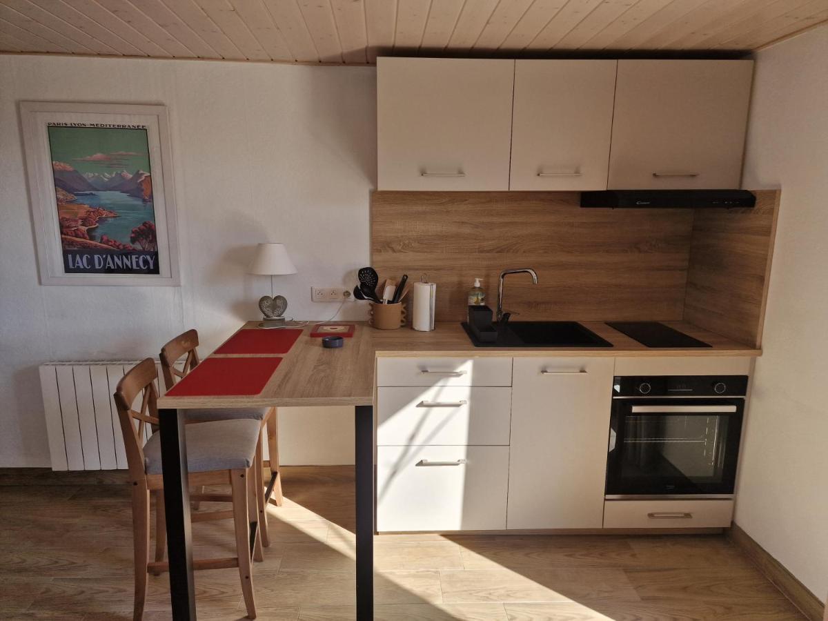 Studio Bellevue Appart Independant Renove 2024 Piscine Parking Proche Centre Annecy Poisy Luaran gambar